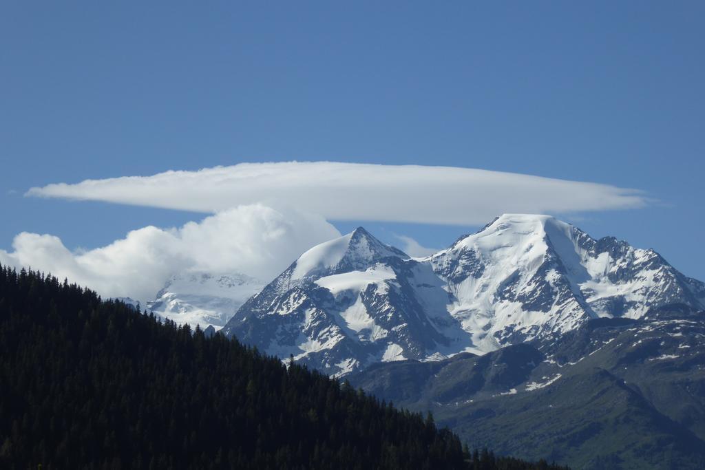 Belcombes Lejlighed Verbier Værelse billede